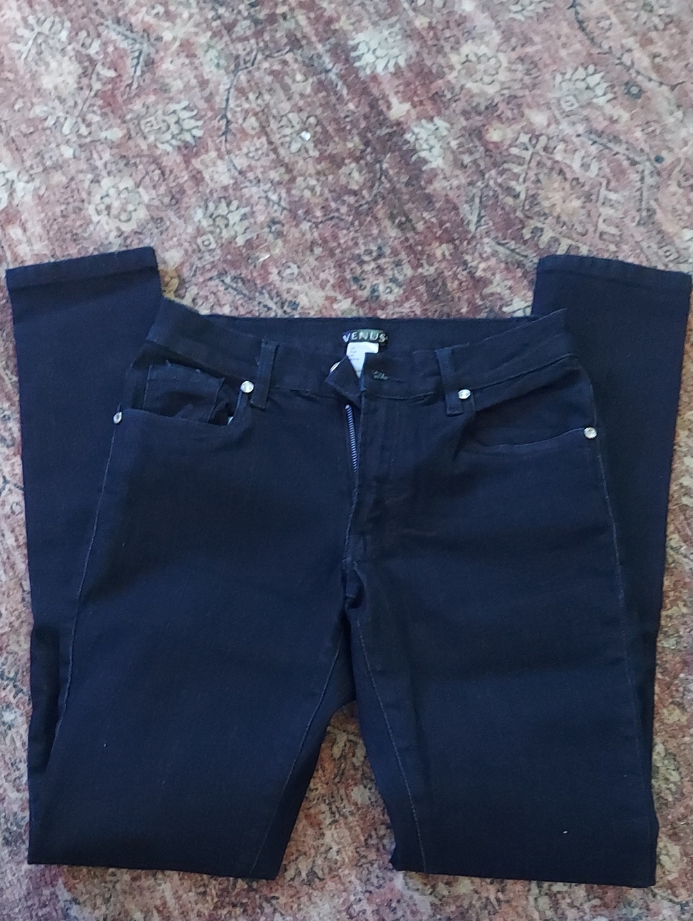 NWOT VENUS Navy High-Rise Skinny Jeans